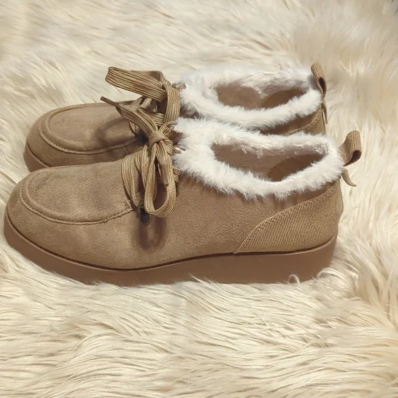 Tan jellypop fur lined tan Laceup shoes size 9M - Picture 3 of 8